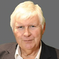 Mike Blundell