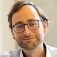 Dr. Thomas Steinbacher
